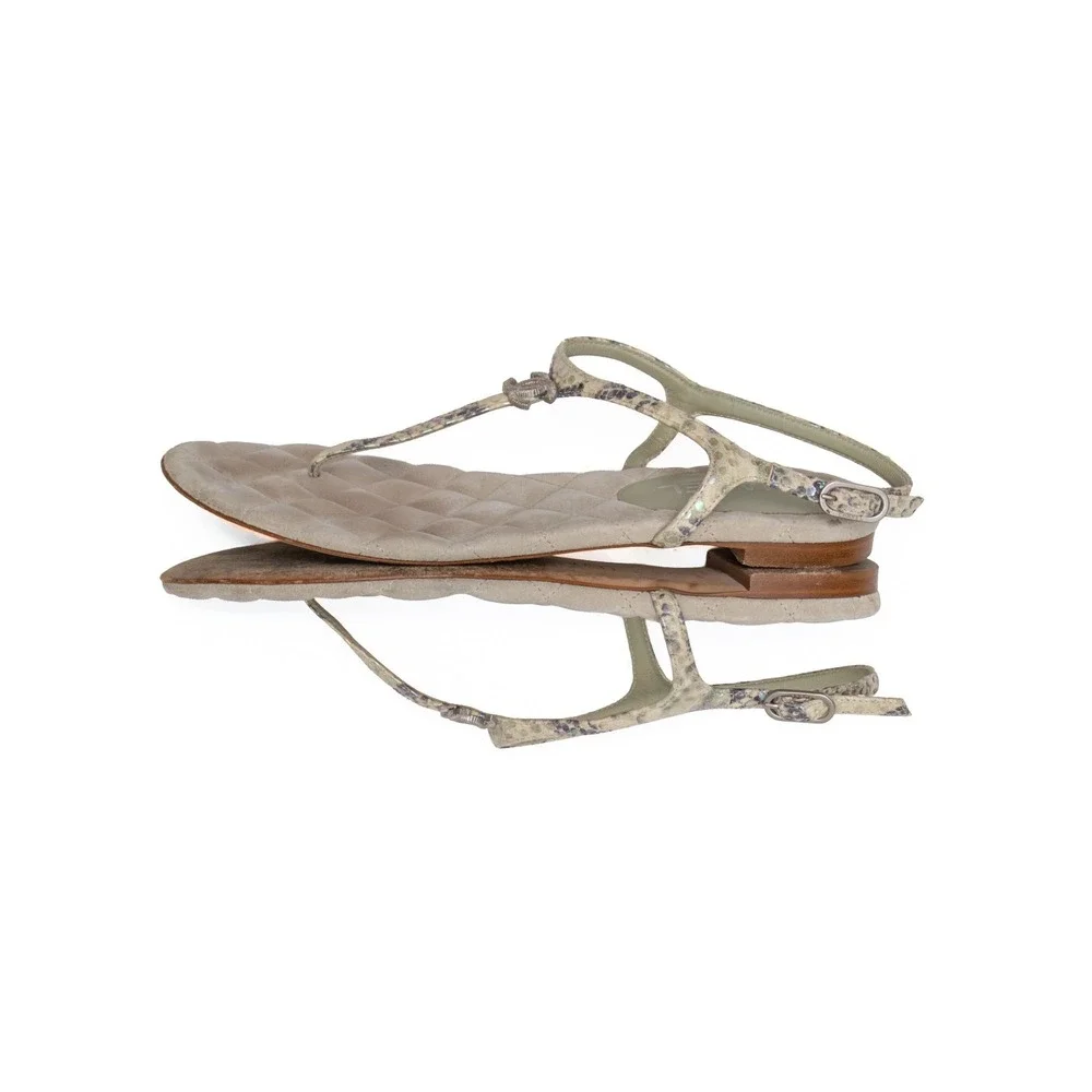 Chanel Green Python Embossed Leather T-Strap Sandals – Size EU 39C / US 8